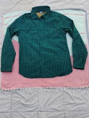 The Northface Performance Shirt Size Medium